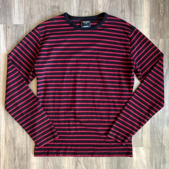 Todd Snyder Striped T-Shirt Men's Size XL Black Red Grant Stripe Slim - Picture 1 of 4